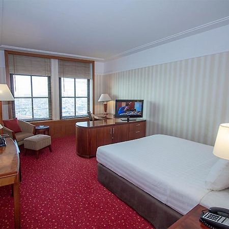 Redtop Hotel & Convention Center Джакарта Экстерьер фото