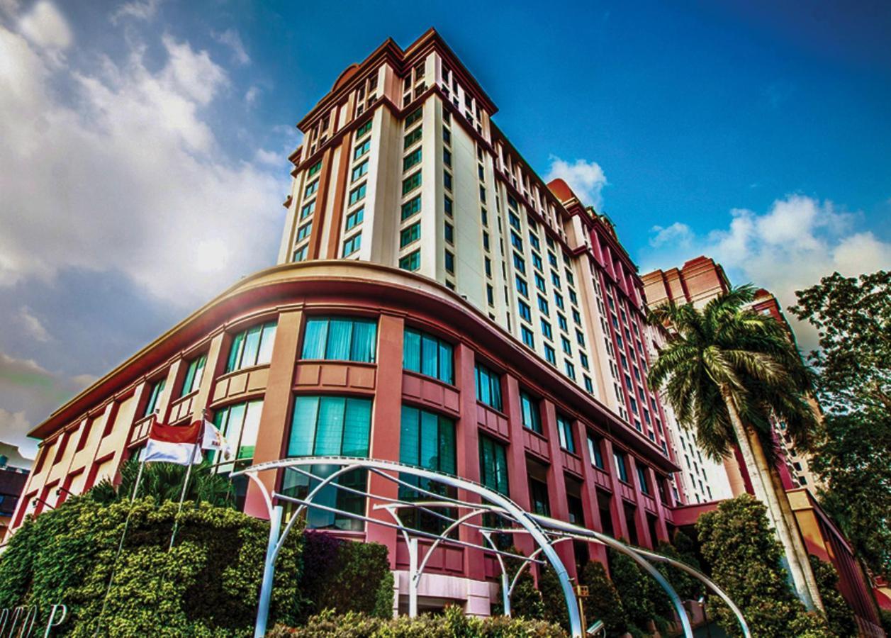 Redtop Hotel & Convention Center Джакарта Экстерьер фото